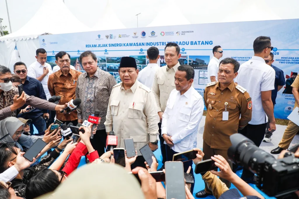 Gubernur Jateng Ahmad Luthfi Dorong Kelancaran Investasi dengan Koordinasi HGB Kawasan Industri Batang