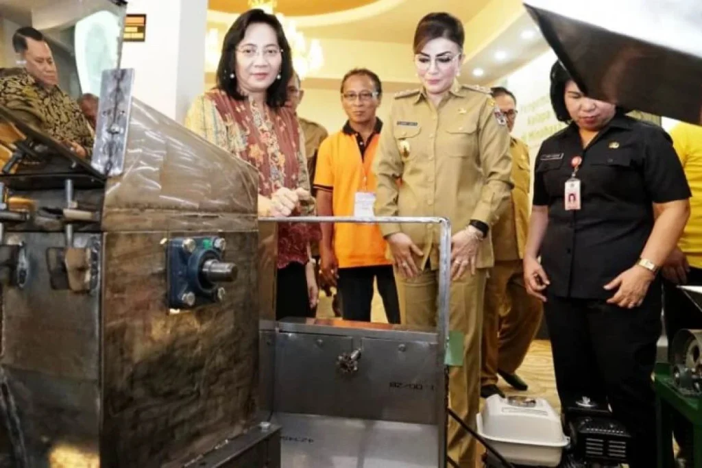 Kemenperin Dorong IKM Arang Kelapa Pakai Tungku Beehive, Tingkatkan Efisiensi Energi Nasional