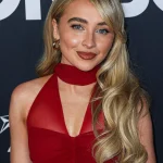 Sabrina Carpenter: 14 Tragedi dan Kontroversi yang Menghantui Kariernya, Termasuk Insiden Zaghrouta di Coachella 2026