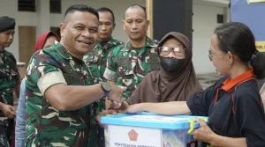 Sinergi TNI dan Masyarakat: Danramil 03/Banjarejo Serahkan Bantuan MIMBAR di Blora