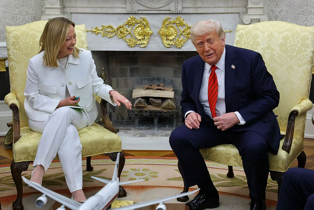 Trump Marah, PM Italia Meloni Defend Paus Leo XIV: Konflik Diplomasi yang Memanas