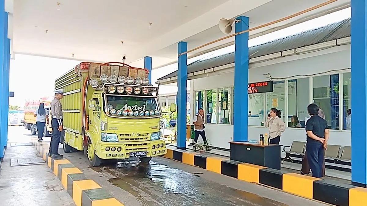 Medan: Pusat Perkembangan Transportasi, Pendidikan, dan Penegakan Hukum di Sumatera Utara