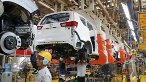 Dana Triliunan Dalam Berbagai Sektor: Dari Surfing Hingga Industri Otomotif