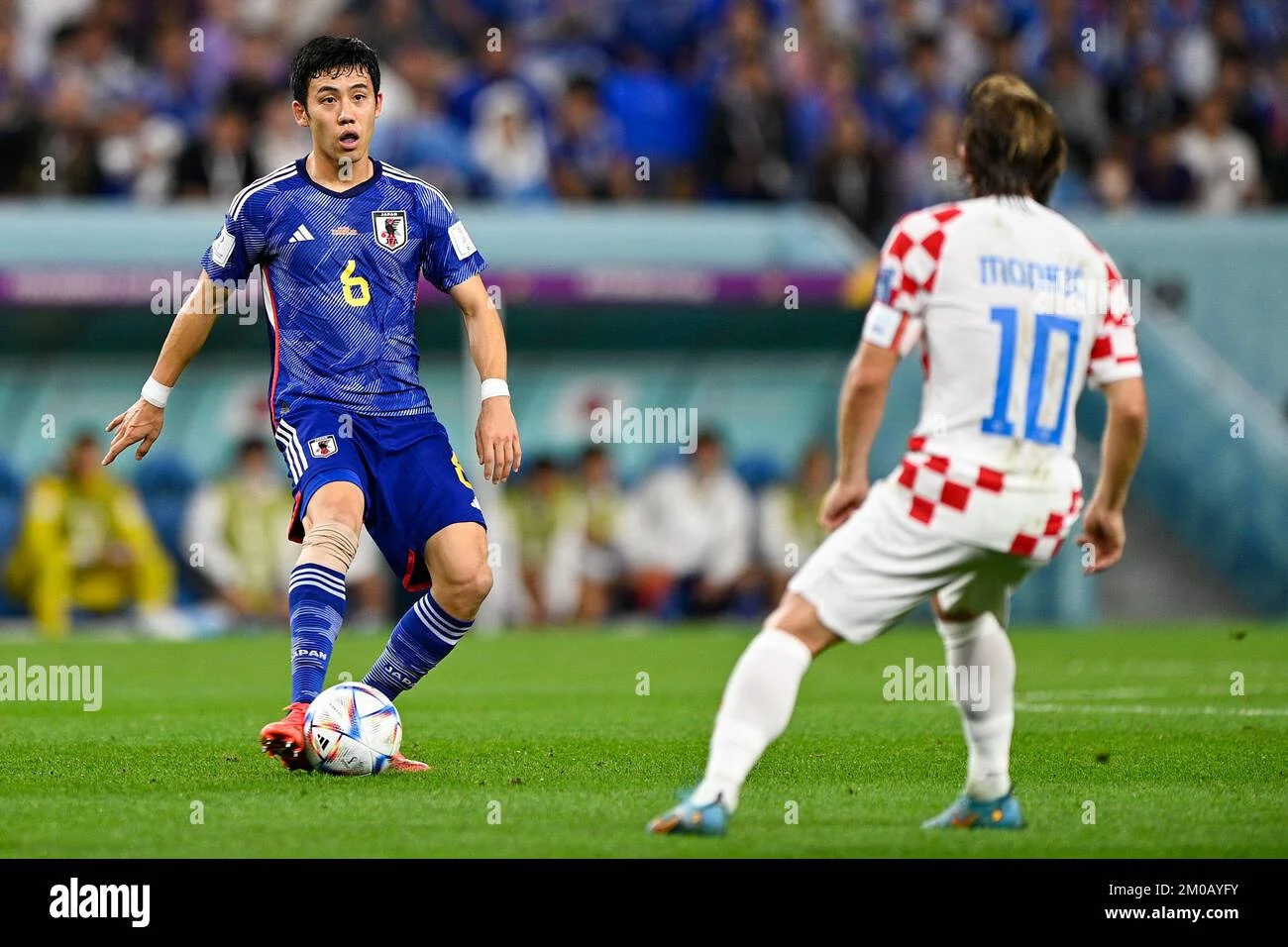 Pensiun Mendadak: Wataru Endo dan Luka Modric Menghadapi Akhir Karier
