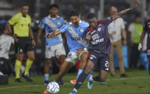 Pertarungan Sengit: Junior vs Sporting Cristal dalam Kompetisi Sepakbola Internasional