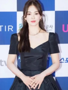Song Hye Kyo: Aktris Korea yang Menginspirasi dengan Pesona dan Bakatnya