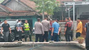 Ledakan Bom di Tasikmalaya: Densus 88 Geledah Rumah Pedagang Es Teh