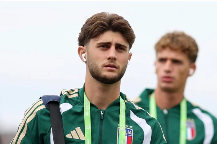 AC Milan Kehilangan Daya Tarik? Talenta Akademi Sendiri Pilih Gabung Como Daripada Pulang Ke San Siro