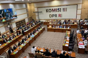 DPR Klaim Pemerintah Bongkar Ulang Data Desil: Jangan Sampai Uang Negara Salah Sasaran