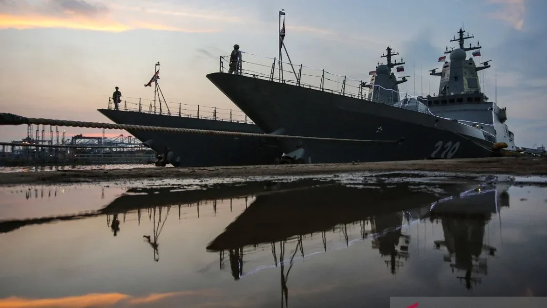 Kapal Perang Rusia Bersandar di Tanjung Priok, Ada Misi Rahasia di Baliknya?
