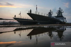 Kapal Perang Rusia Bersandar di Tanjung Priok, Ada Misi Rahasia di Baliknya?